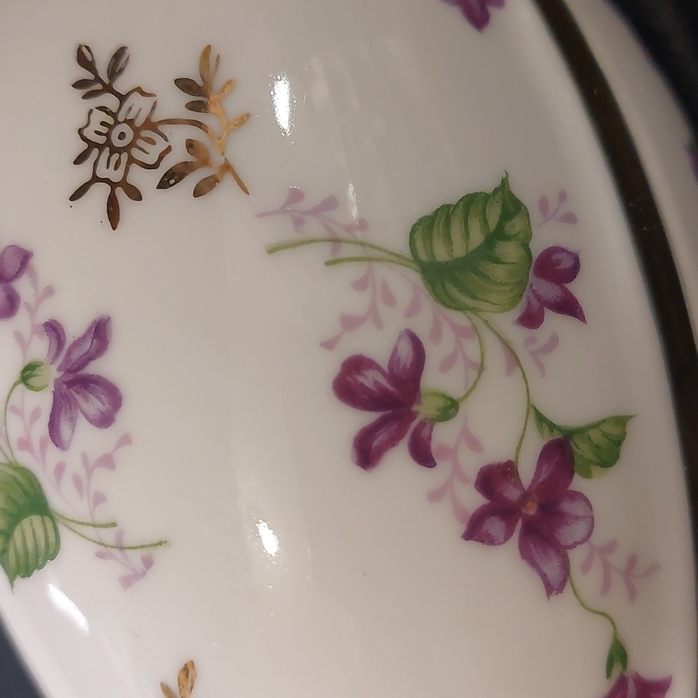 Ucagco Ceramics Japan Floral Porcelain Egg Trinket Box - Picture 6 of 6